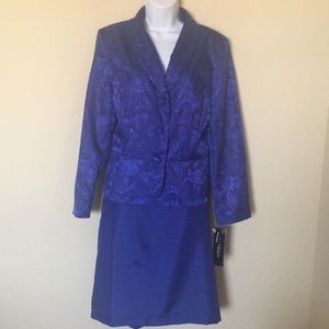 Ladies two piece suit